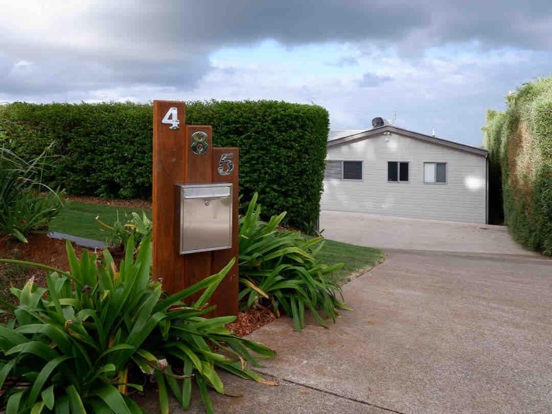 Flaxton Garden Home With Spectacular Coastal Views Montville Exterior photo